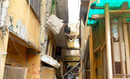 Two injured as building with over ‘500 rooms’ collapses in Lagos