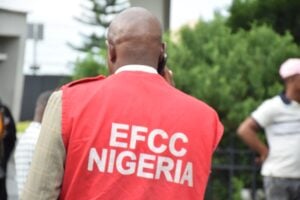 EFCC operative