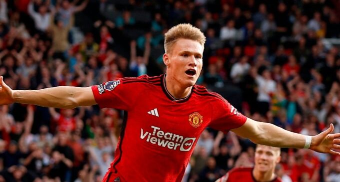 EPL: McTominay’s late double saves United as Chelsea score big win