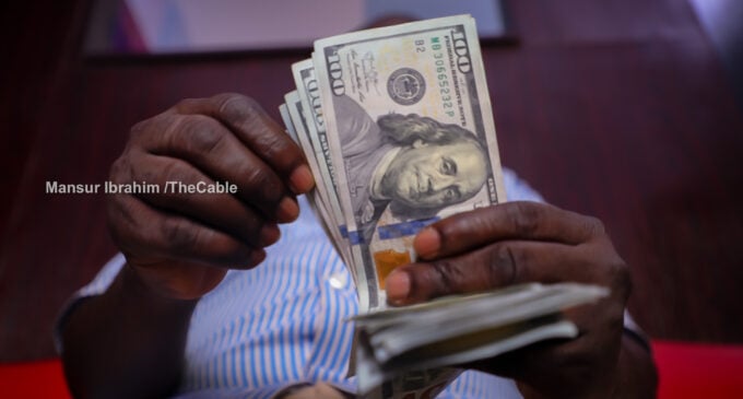 ‘$10k for school fees, $5k for medical bills’ – CBN limits dollar purchase from BDCs