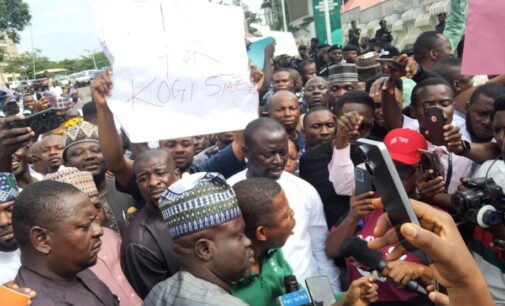 Mob prevents inspection of election materials by lawyers at Kogi INEC office