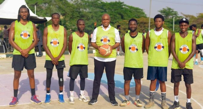 Saraki: Nigeria isn’t giving required support to talented youths in basketball