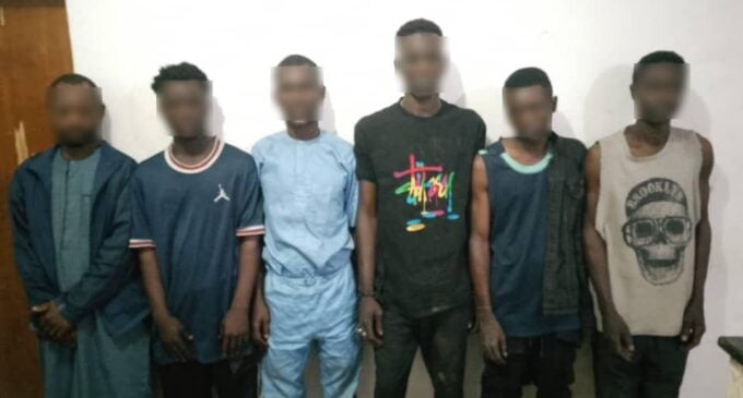 Police arrest six ‘armed robbers’ in Abuja