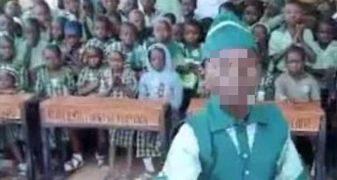 Viral video: Niger state summons teachers over use of ‘vulgar’ language by pupil during debate