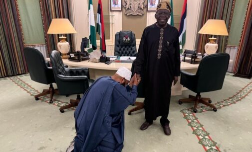 EXTRA: Niger governor kneels to greet Tinubu at presidential villa
