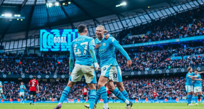 Foden double sinks United as City win Manchester derby