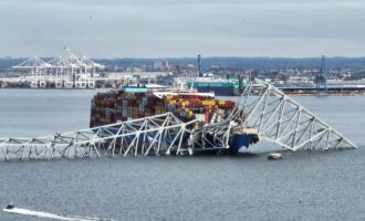 Six construction workers presumed dead in US bridge collapse