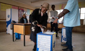 SA polls: Despite early lead, ANC projected to lose parliament majority