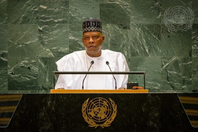 FG Revises Consolidated Salary Structure For Minimum Wage fg-revises-consolidated-salary-structure-for-minimum-wage