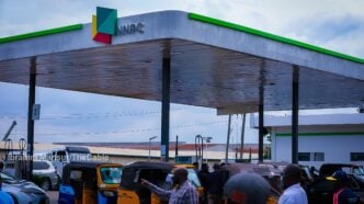 NNPC reduces petrol pump price to N910/litre in Abuja