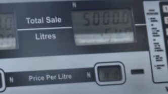 NNPC reduces petrol pump price to N910/litre in Abuja