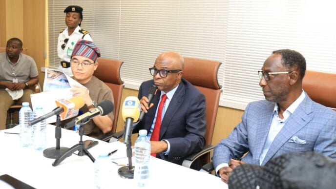 FG partners Chinese firm to dredge Lekki deep seaport channel