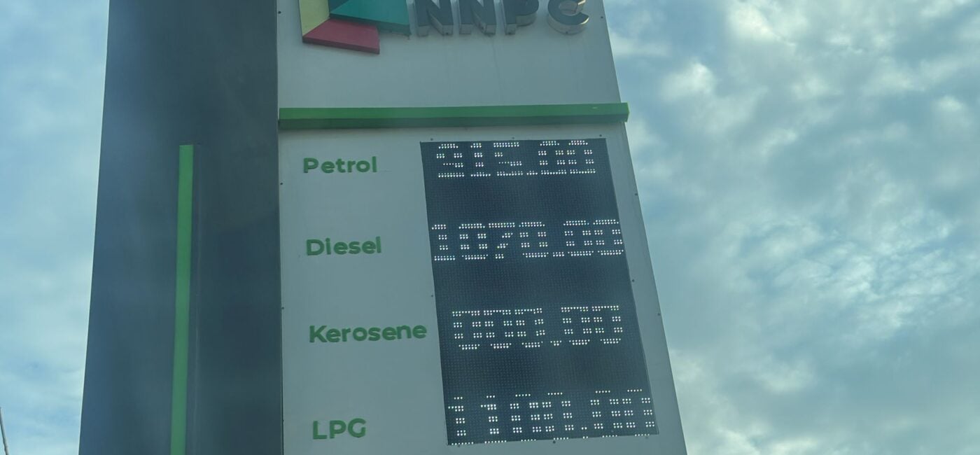 NNPC increases petrol price to N915/litre in Lagos, N945/litre in Abuja