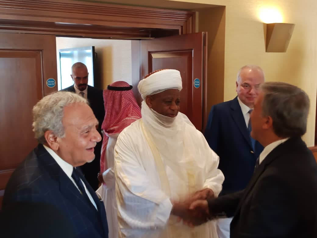 Sultan attends Oxford Islamic summit, urges Africans to embrace peace, dialogue