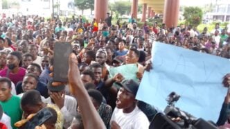 Students protest renaming of Ibadan Poly after ex-governor