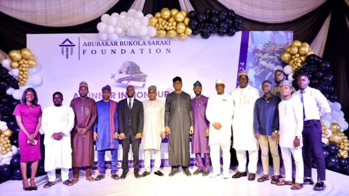 Saraki asks law school graduates to use profession for Nigeria's good