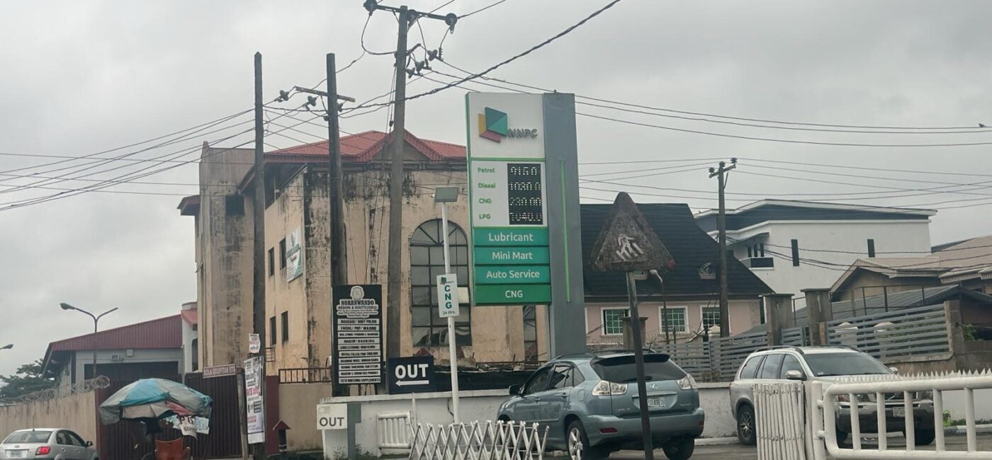 NNPC increases petrol price to N915/litre in Lagos, N955/litre in Abuja