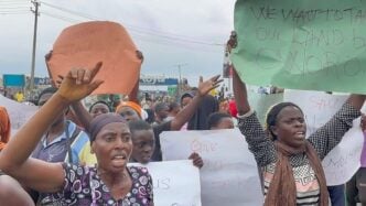 protesters on Third Mainland Bridge