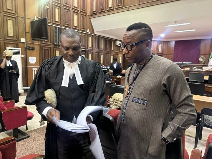 Omoyele Sowore (Right) in court | File photo