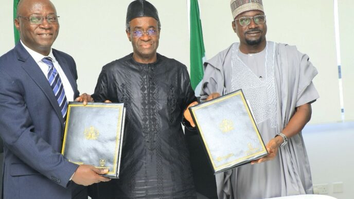 Nigeria, Dutch firm sign deal to build solar panel factory