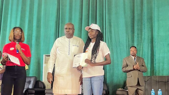 Foundation offers tertiary scholarship, N800k stipend to 13 indigent students in Delta