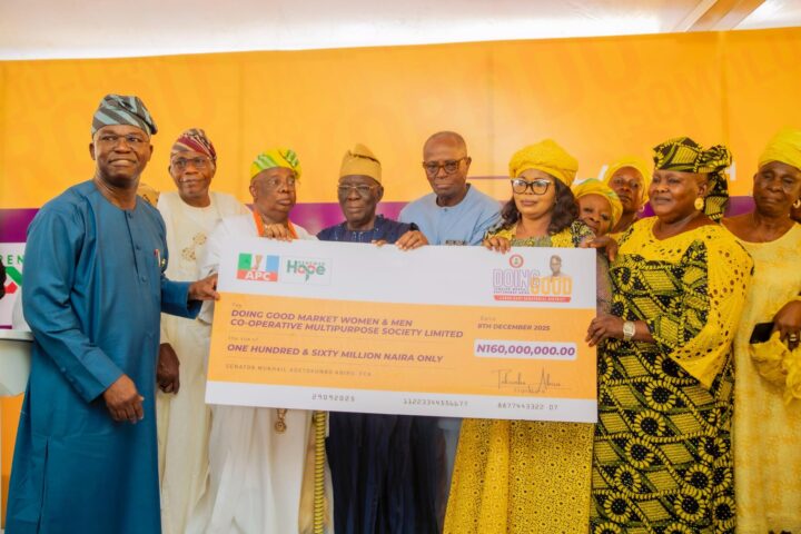 Tokunbo Abiru empowers 48 cooperatives with N480m grants